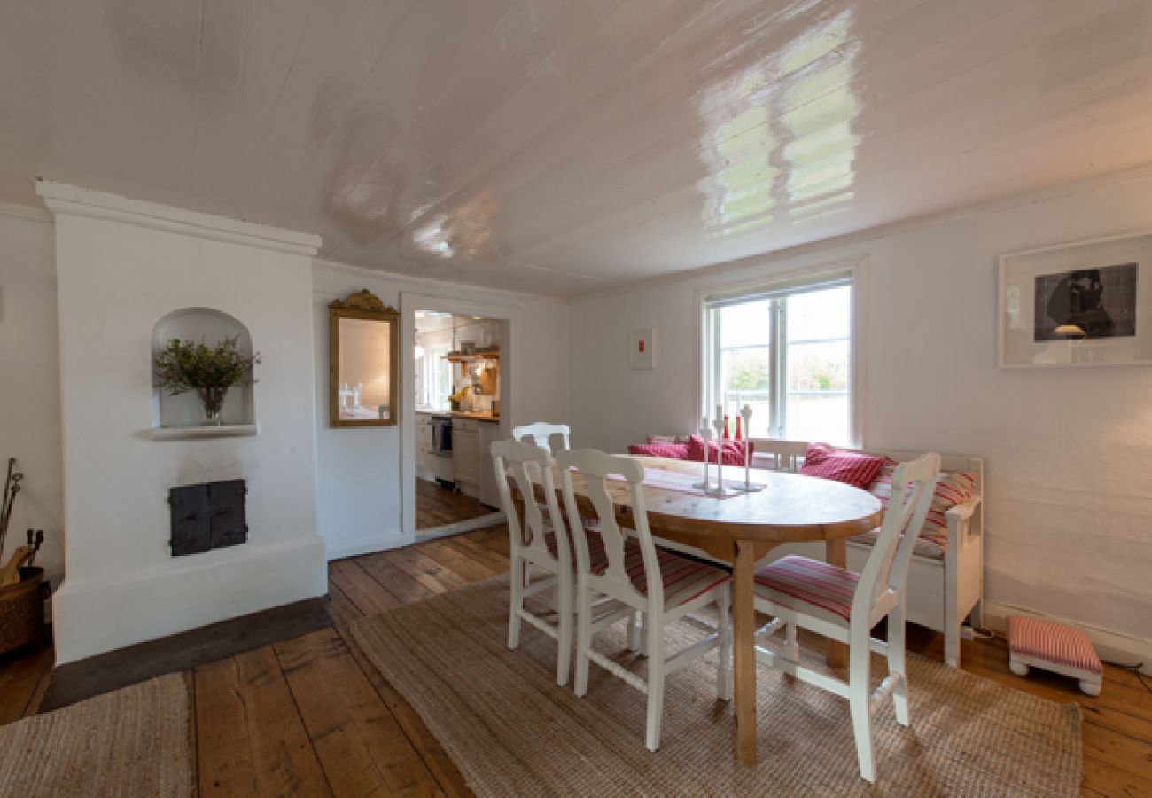 Ferienhaus in Brålanda - Lindeskogen