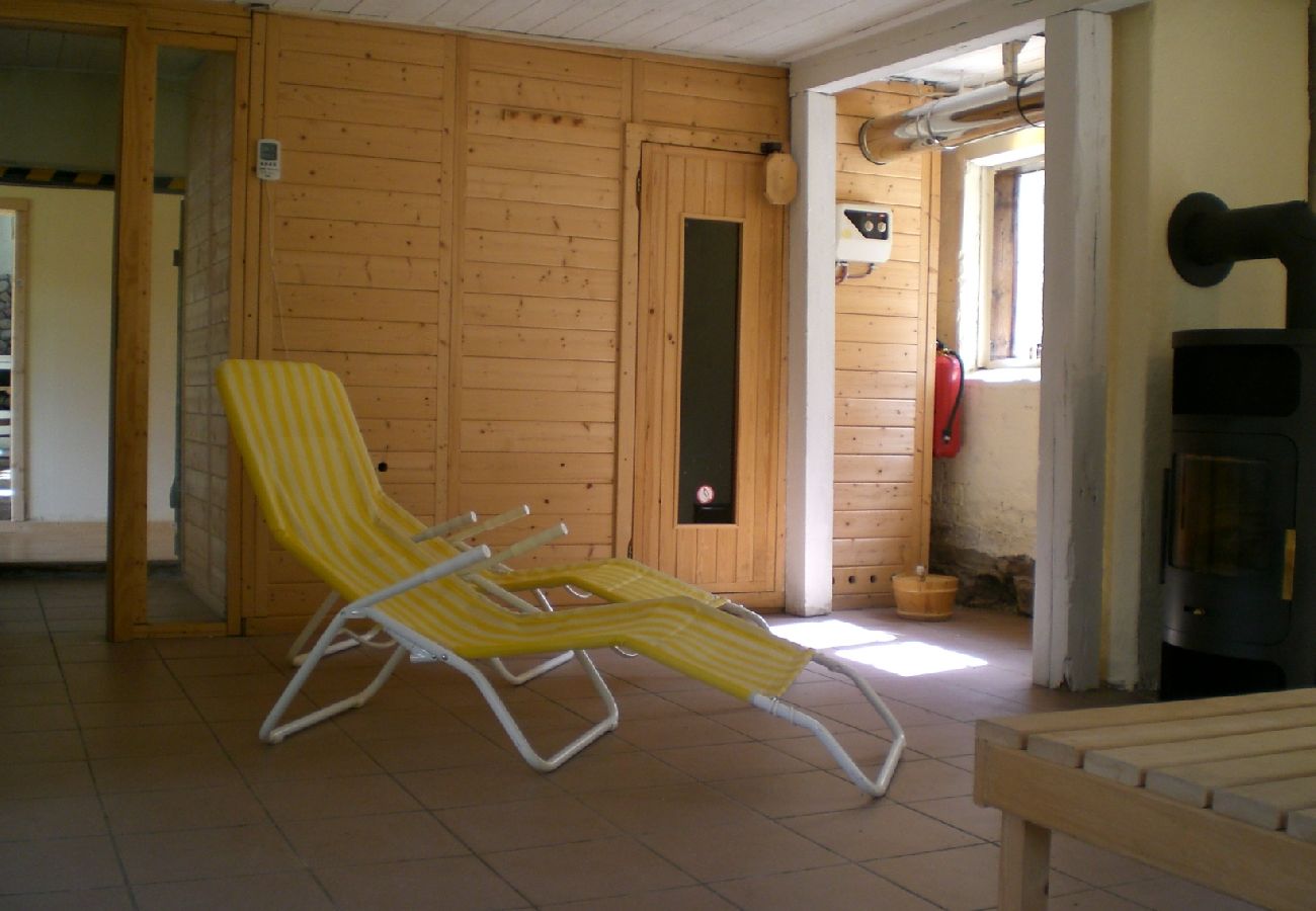 Ferienhaus in Hagfors - Idyllischer Waldhof mit Alleinlage in der Wildnis