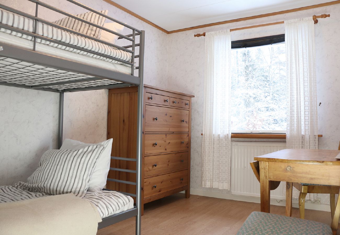 Ferienhaus in Annerstad - Wunderbares gemütliches Ferienhäuschen am See Kösen