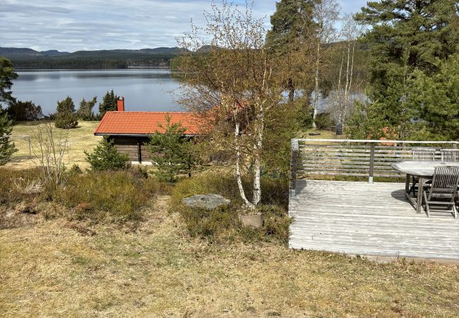 Ferienhaus in Mora - Ferienhaus direkt am See und Wasalaufstrecke Ferienhaus in Mora - Ferienhaus direkt am See und Wasalaufstrecke