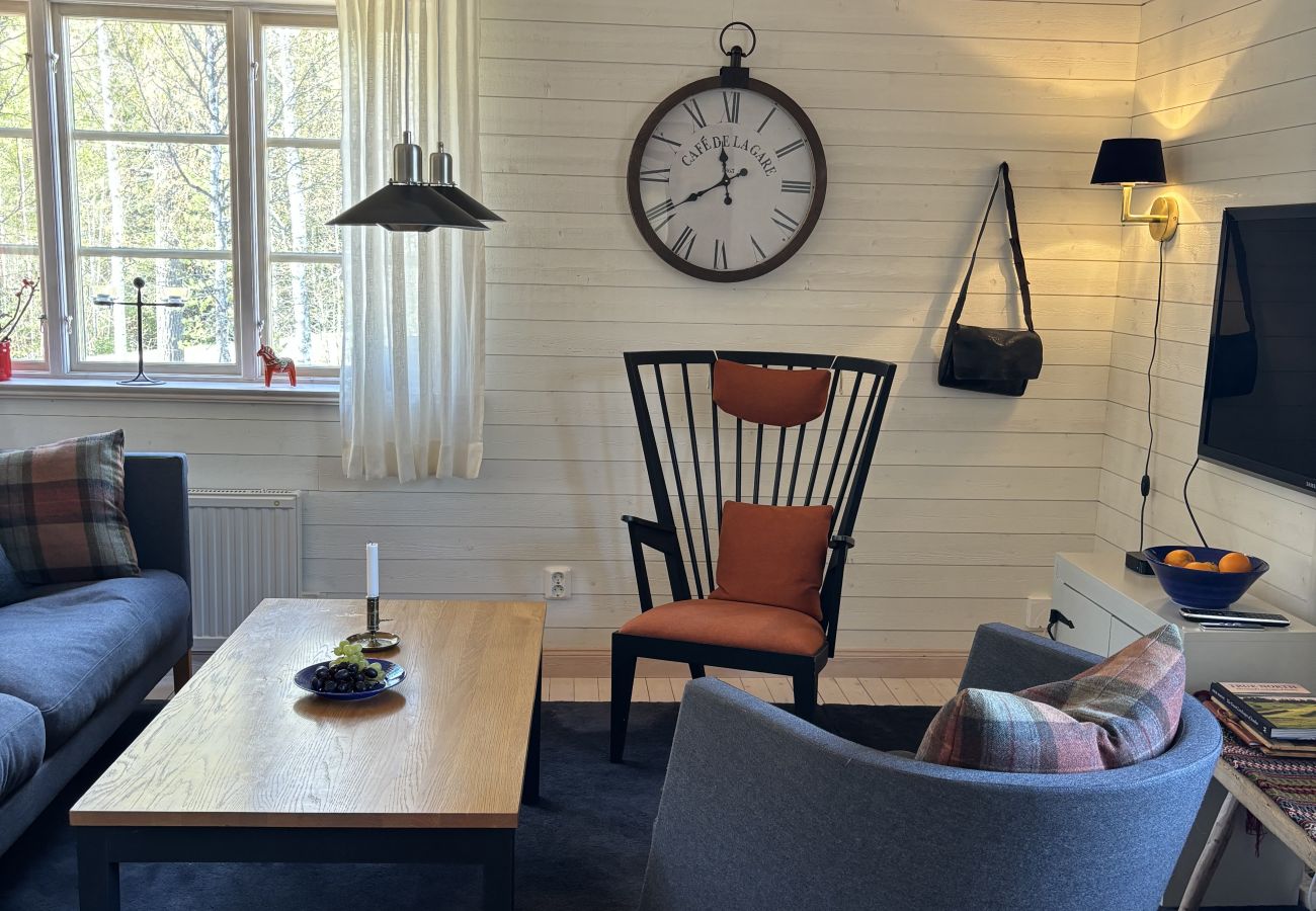 Ferienhaus in Mora - Ferienhaus direkt am See und Wasalaufstrecke