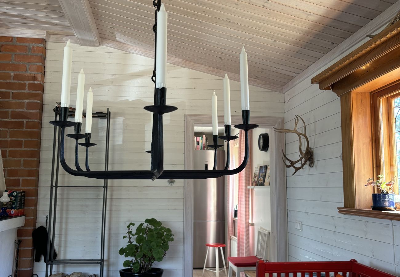 Ferienhaus in Mora - Ferienhaus direkt am See und Wasalaufstrecke