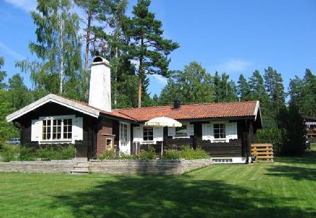 Ferienhaus in Motala - Schönes Ferienhaus mit Blick auf den Vätternsee