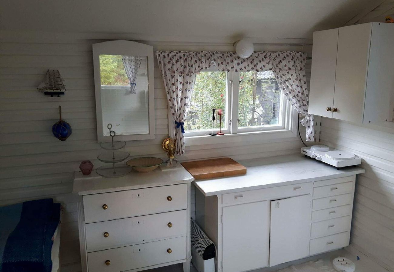 Ferienhaus in Tyresö - Frisches kleines Ferienhaus in Stockholms südlichen Schären!