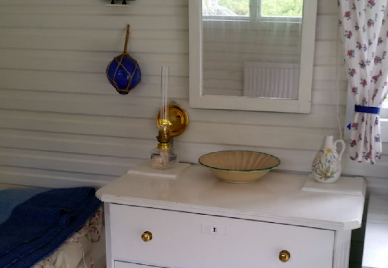 Ferienhaus in Tyresö - Frisches kleines Ferienhaus in Stockholms südlichen Schären!