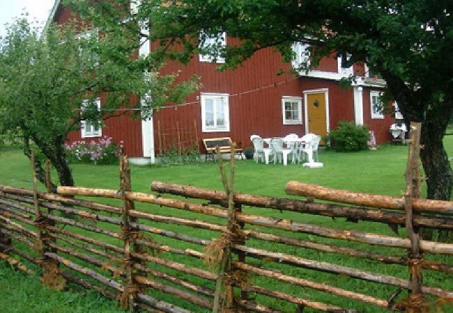 Ferienhaus in Gränna - Grosses Ferienhaus 10 Minuten vom wunderschönen Vätternsee