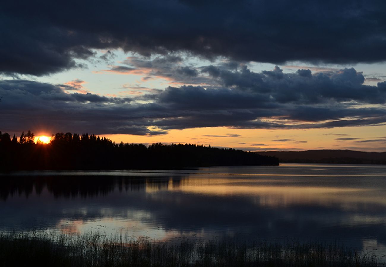 Ferienhaus in Ramsberg - Urlaub am See in Bergslagen mit eigener Badestelle