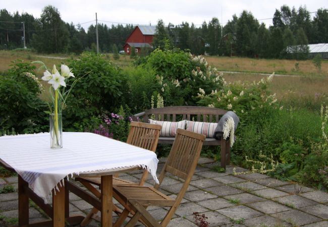 Ferienwohnung in Umeå - Bequeme Ferienwohnung für fünf Personen und Wlan