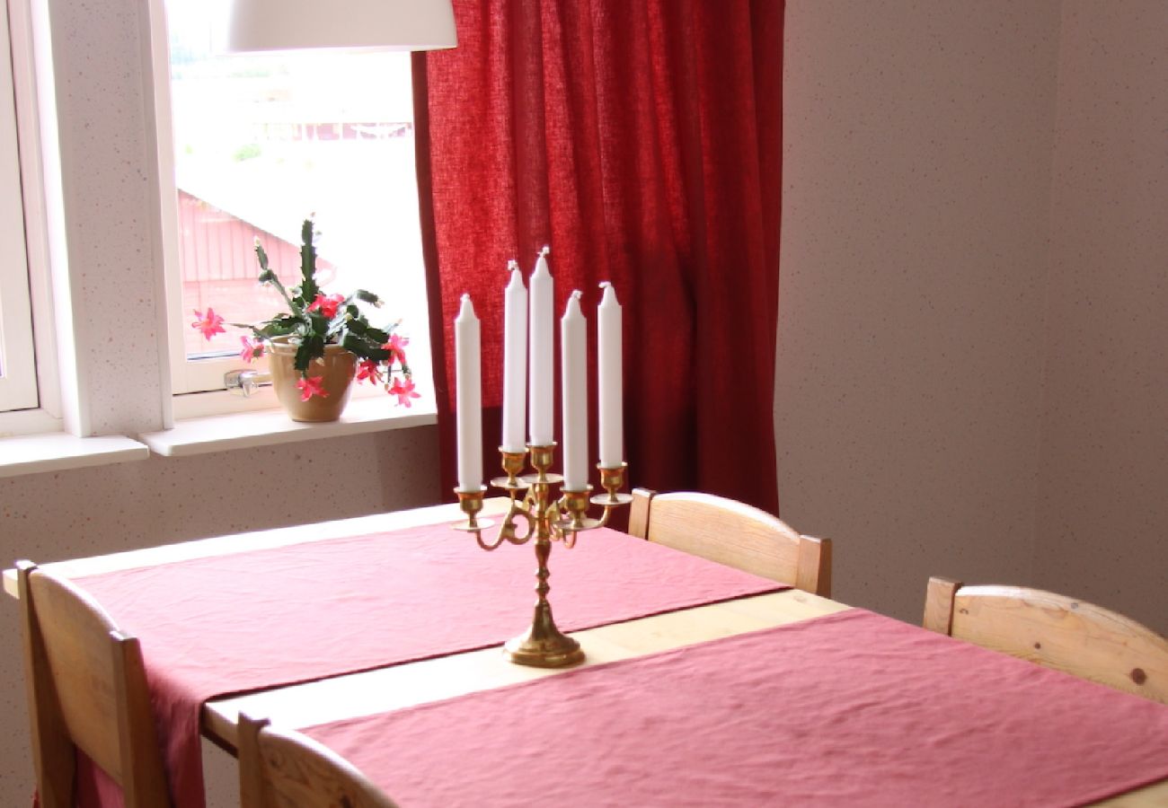Ferienwohnung in Umeå - Bequeme Ferienwohnung für fünf Personen und Wlan