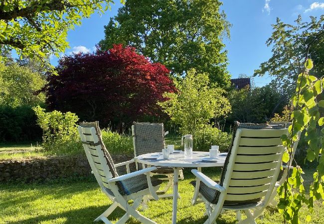 Ferienhaus in Vena - Idyllische Lage am Rande eines Dorfes