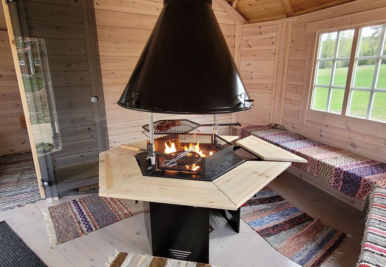 Ferienhaus in Gällö - Wunderbares Ferienhaus direkt am See mit Sauna, Wifi und Wildnisbad (mietbar)