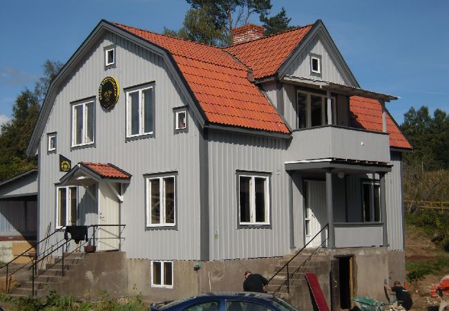 Ferienwohnung in Stensjön - Funktionelle Ferienwohnung in der småländischen Ortschaft Stensjön 300 Meter vom See