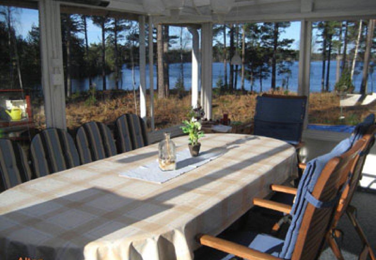 Ferienhaus in Motala - Mörtviken