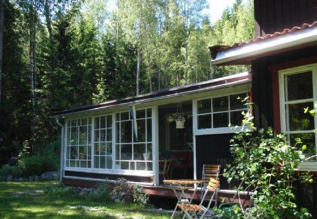 Ferienhaus in Dals Långed - Architektonisch auffallendes Ferienhaus an einem Waldsee mit Seeblick Ferienhaus in Dals Långed - Architektonisch auffallendes Ferienhaus an einem Waldsee mit Seeblick