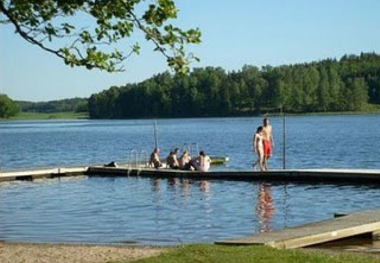 Ferienhaus in Sköldinge - Flendiverna