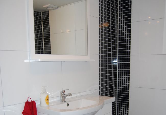 Ferienhaus in Jät - Grosses Ferienhaus für Angelabenteuer auf dem Lande unweit vom Åsnensee Ferienhaus in Jät - Grosses Ferienhaus für Angelabenteuer auf dem Lande unweit vom Åsnensee