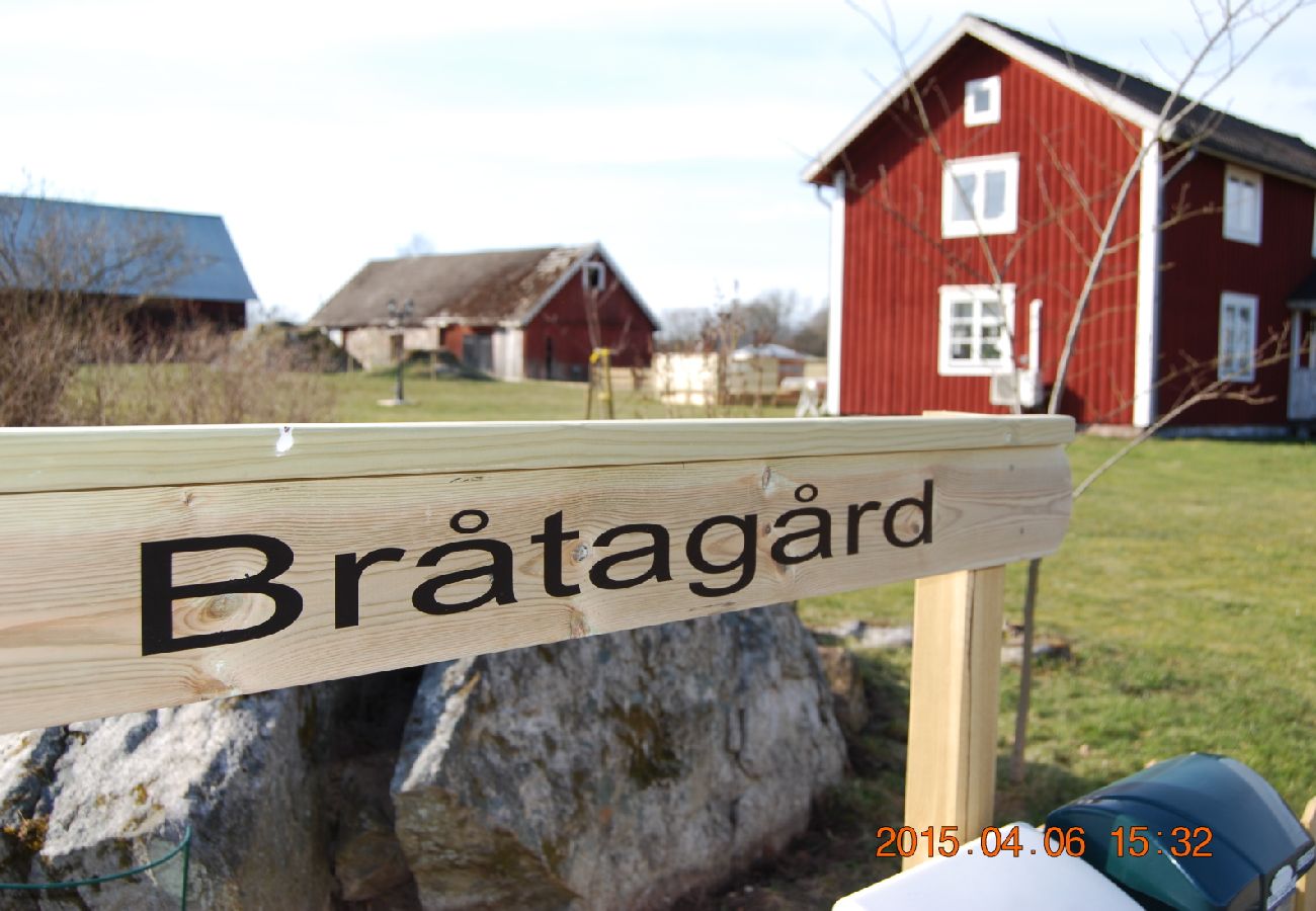 Ferienhaus in Jät - Grosses Ferienhaus für Angelabenteuer auf dem Lande unweit vom Åsnensee