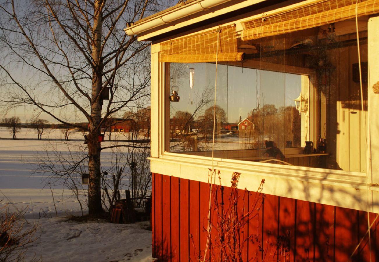 Ferienhaus in Söderbärke - Sjöstuga Barken