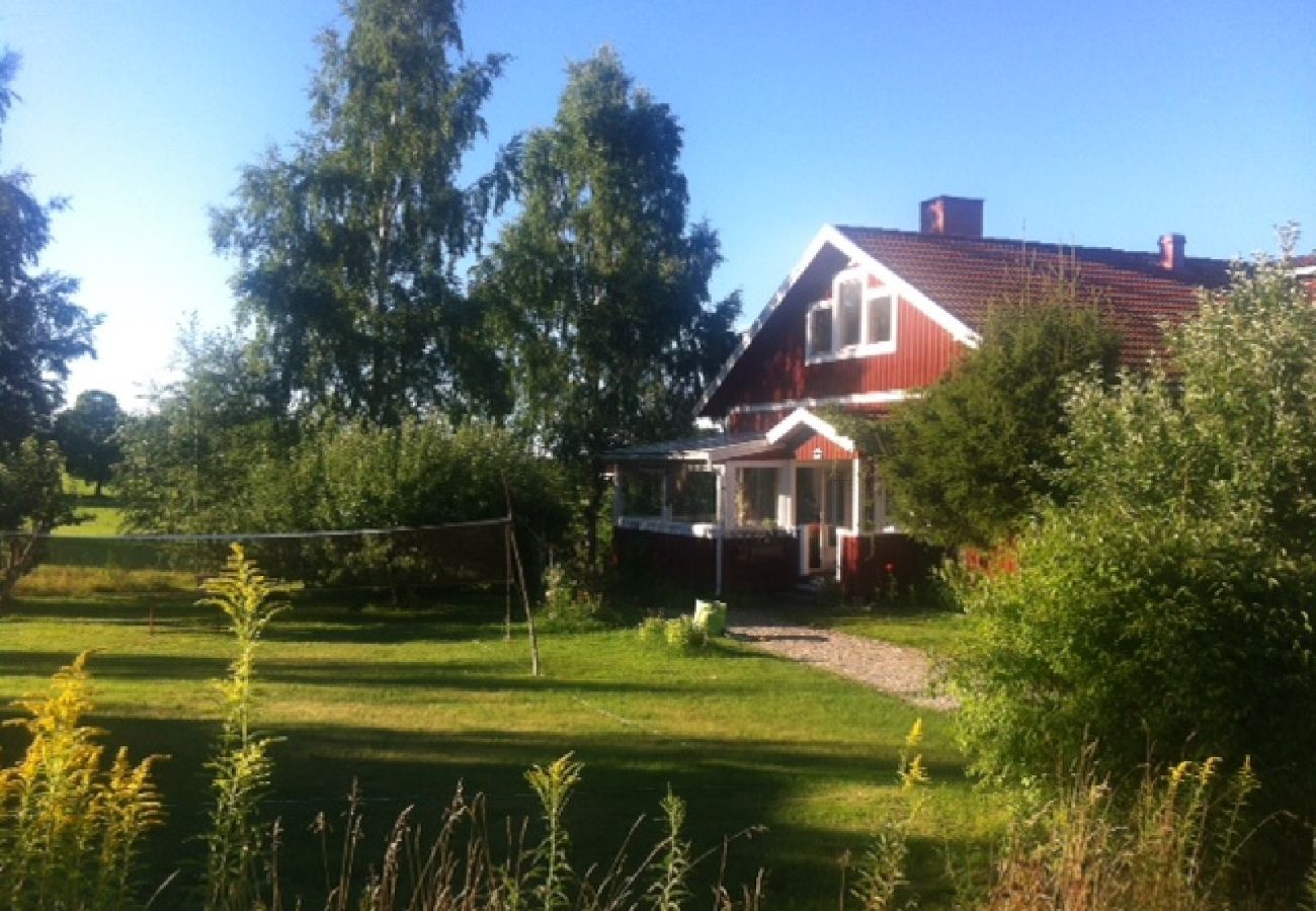 Ferienhaus in Söderbärke - Sjöstuga Barken