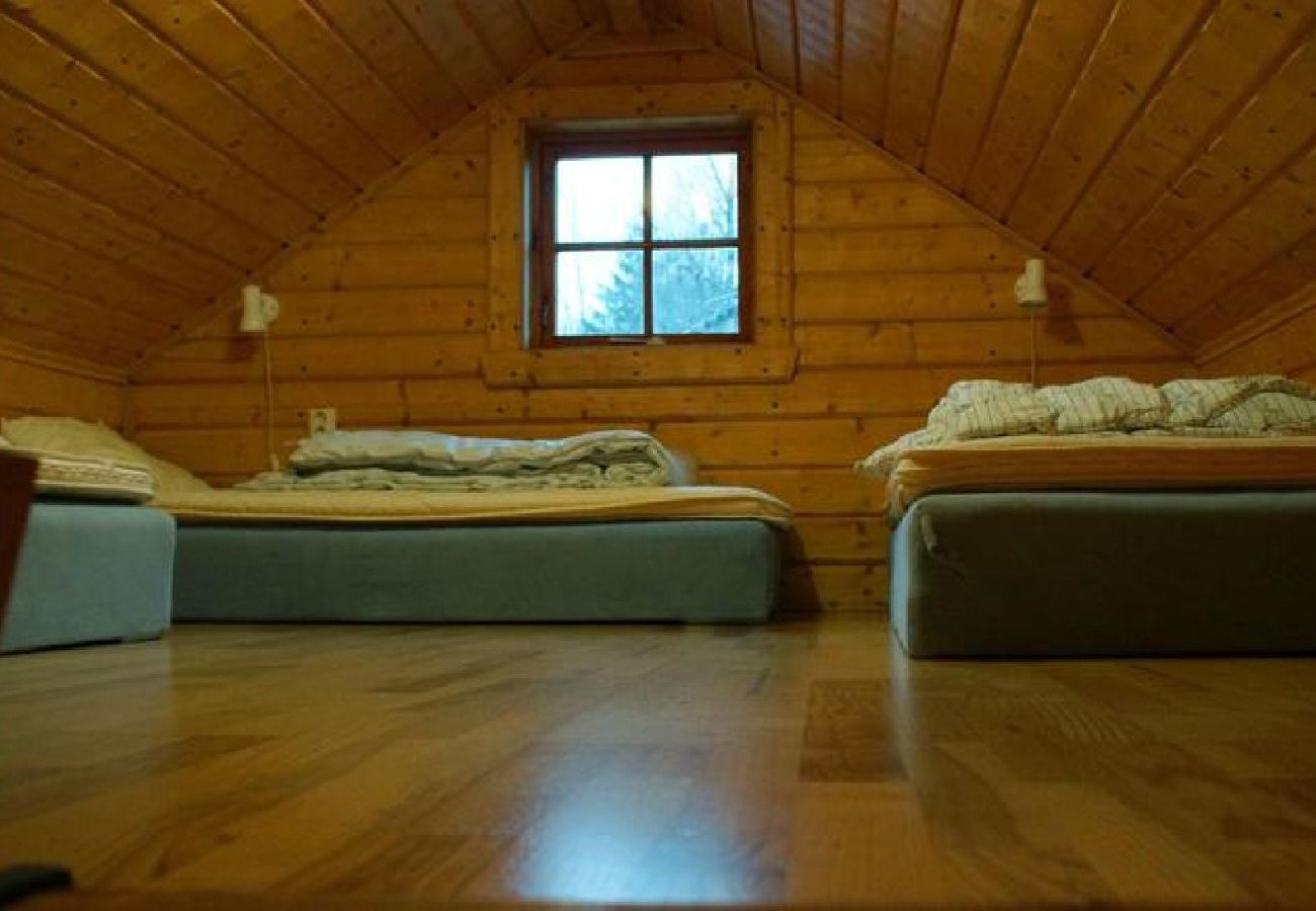 Ferienhaus in Sexdrega - Urlaub mit Boot am See und Internet