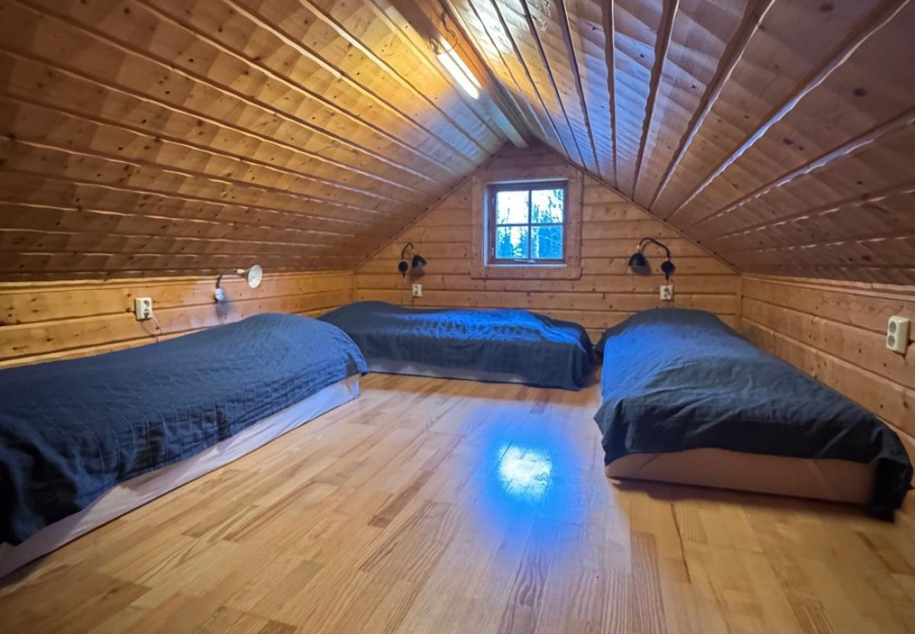 Ferienhaus in Sexdrega - Urlaub mit Boot am See und Internet