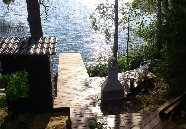 Ferienhaus in Forsheda - Einsames Ferienhaus in  Småland direkt am See