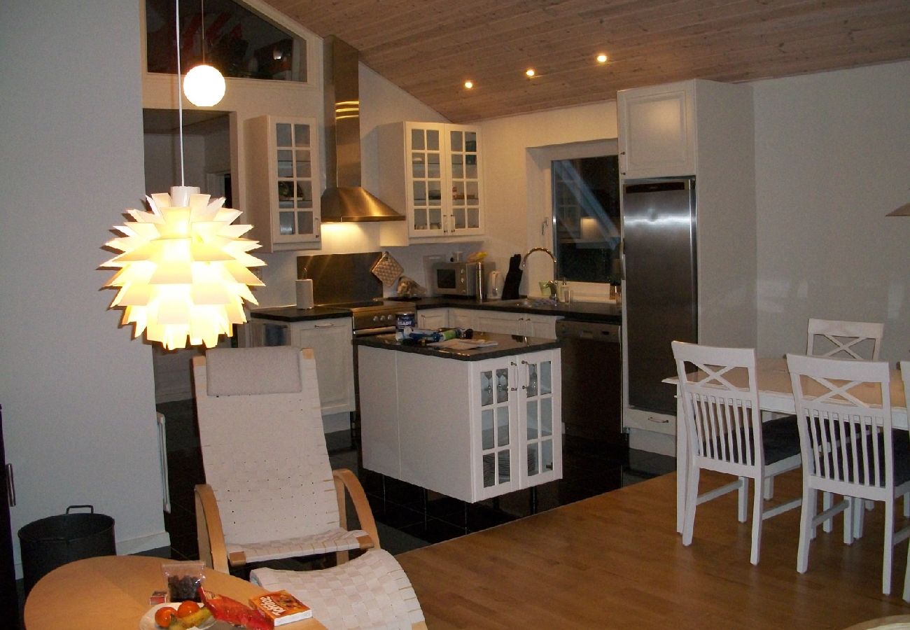 Ferienhaus in Forsheda - Einsames Ferienhaus in  Småland direkt am See