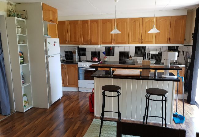 Ferienhaus in Jät - Ferienhaus direkt am See Åsnen (Achtung: Kein Strom und fliessend Wasser) Ferienhaus in Jät - Ferienhaus direkt am See Åsnen (Achtung: Kein Strom und fliessend Wasser)