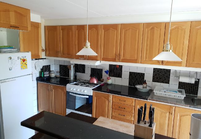 Ferienhaus in Jät - Ferienhaus direkt am See Åsnen (Achtung: Kein Strom und fliessend Wasser) Ferienhaus in Jät - Ferienhaus direkt am See Åsnen (Achtung: Kein Strom und fliessend Wasser)