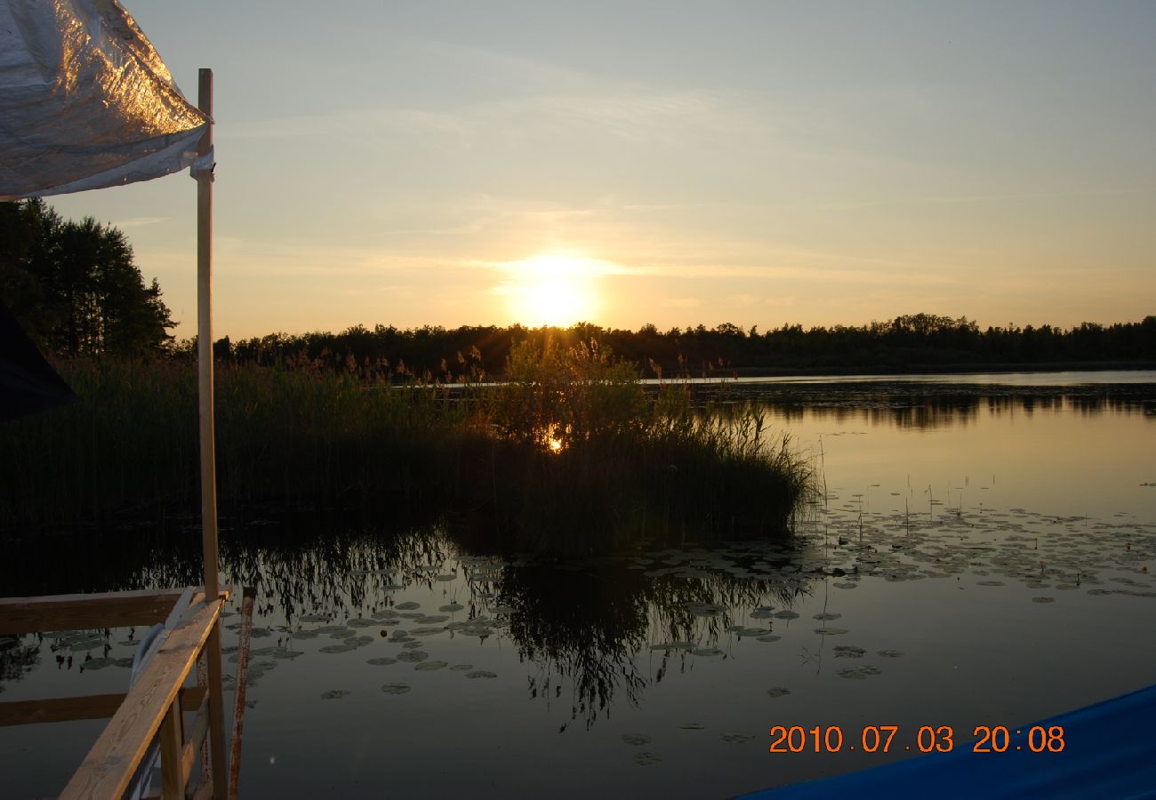 Ferienhaus in Jät - Ferienhaus direkt am See Åsnen (Achtung: Kein Strom und fliessend Wasser)