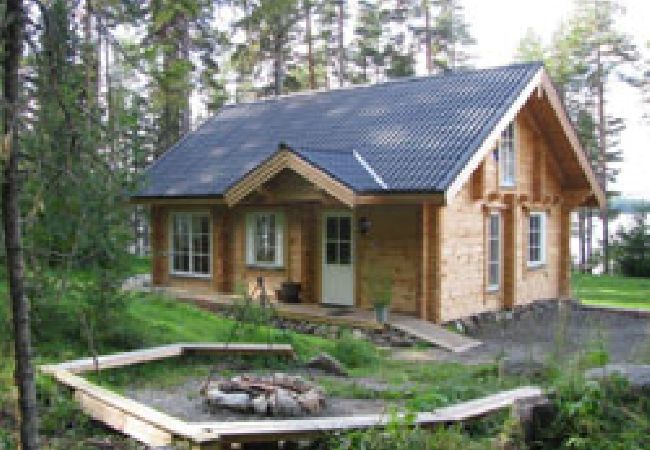 Ferienhaus in Bräcke - Bequem und modern Wohnen am See