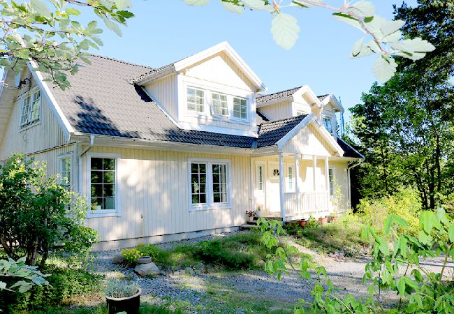 Ferienhaus in Svartsjö - Natur- und City Urlaub bei Stockholm auf dem Lande 