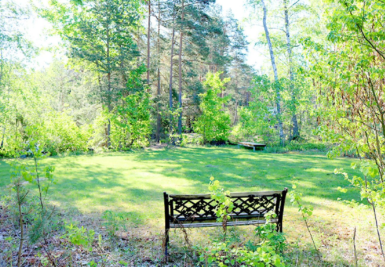 Ferienhaus in Svartsjö - Natur- und City Urlaub bei Stockholm auf dem Lande 