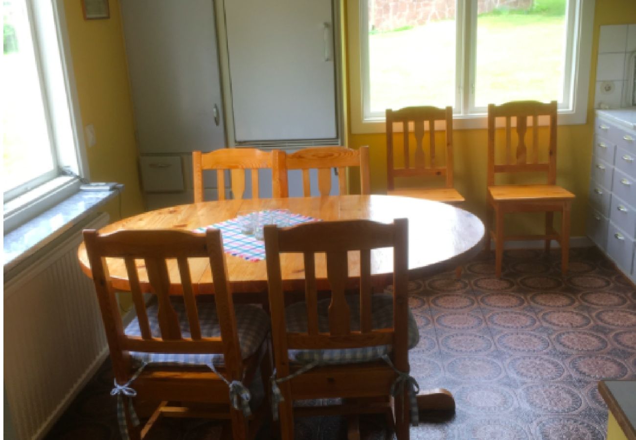 Ferienhaus in Vetlanda - Preiswerter Urlaub am See in Småland