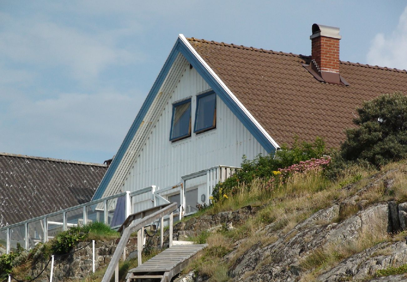 Ferienhaus in Klädesholmen - Ferienhaus direkt am Meer der Westküste
