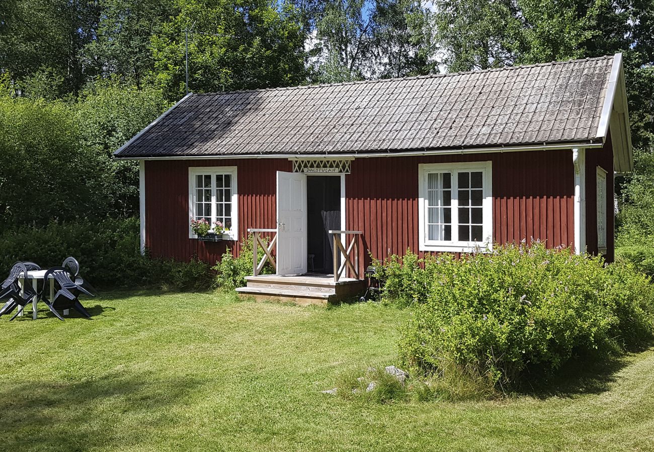 Ferienhaus in Älmeboda - Småland Urlaub umgeben von Wald und Seen 