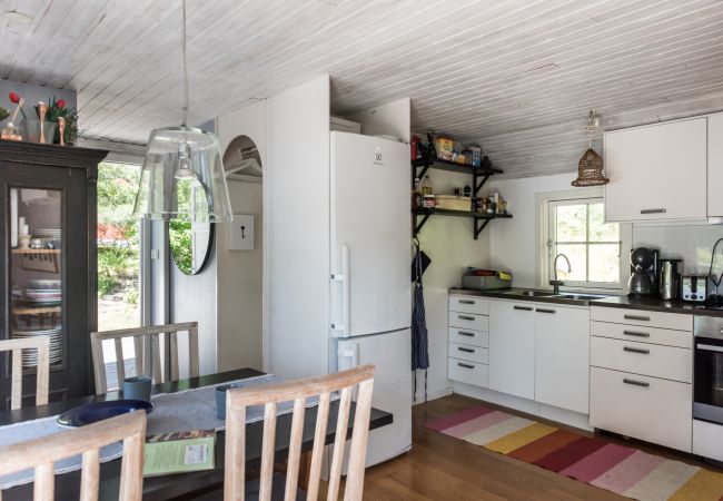 Ferienhaus in Värmdö - Urlaub in den Stockholmer Schären 20 Meter vom Meer