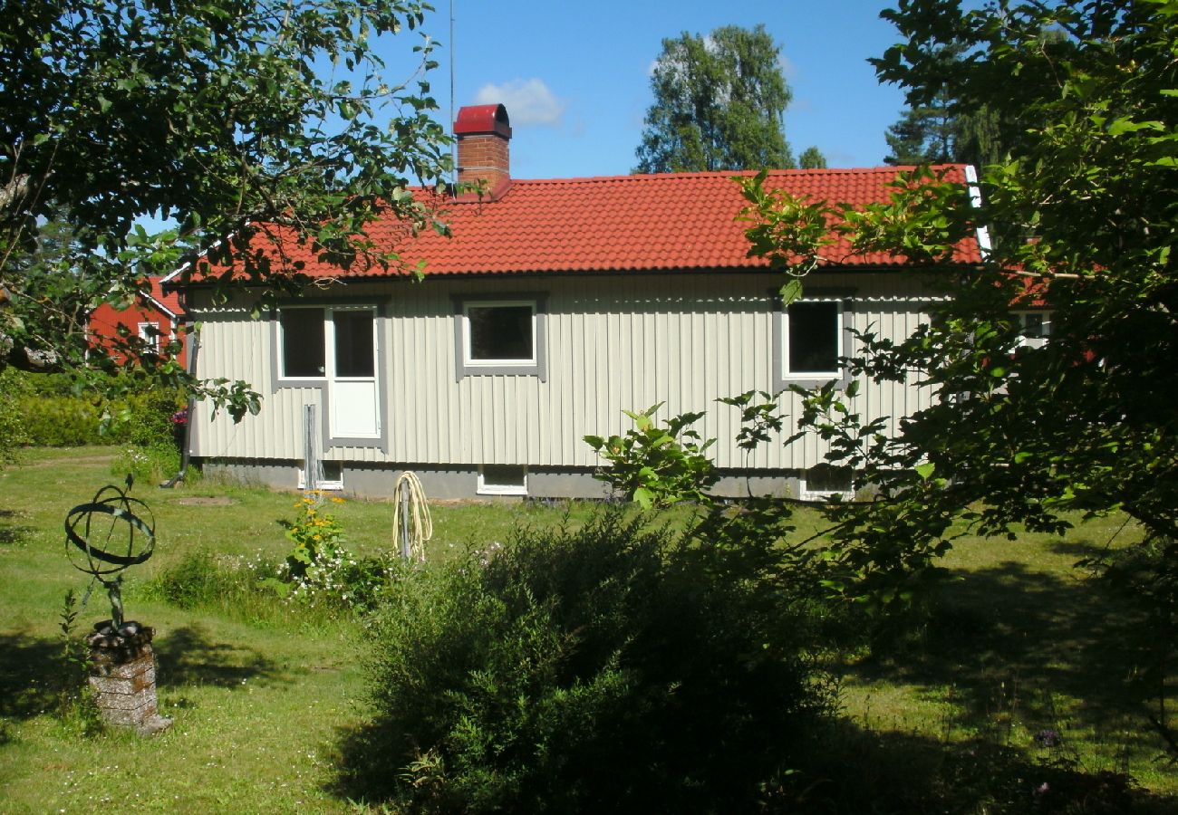 Ferienhaus in Alstermo - Schönes renoviertes Ferienhaus in Småland 