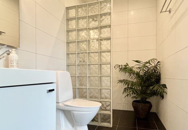 Ferienhaus in Saltsjö-Boo - Villa in Stockholm am Meer unweit der Schären mit Badeplatz Ferienhaus in Saltsjö-Boo - Villa in Stockholm am Meer unweit der Schären mit Badeplatz