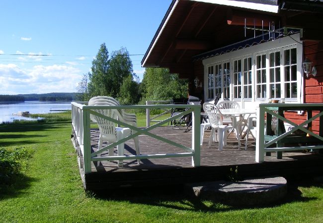 Ferienhaus in Mora - Schönes Ferienhaus in Dalarna auf einem Seegrundstück