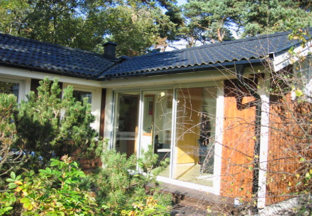 Ferienhaus in Degeberga - Nur 40 Meter von der Ostsee und Sandstrand