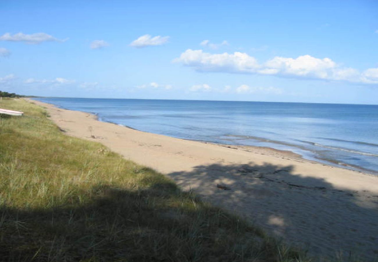 Ferienhaus in Degeberga - Nur 40 Meter von der Ostsee und Sandstrand