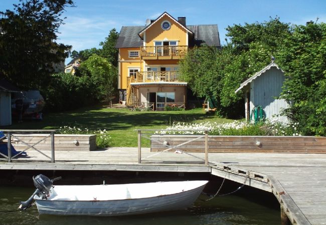 Ferienwohnung in Vaxholm - Fantastische Ferienwohnung direkt am Meer auf Vaxholm