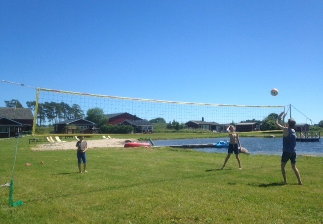 Ferienhaus in Köpingsvik - Gemütliches Ferienhaus in einem kleinen Feriendorf auf der Insel Öland