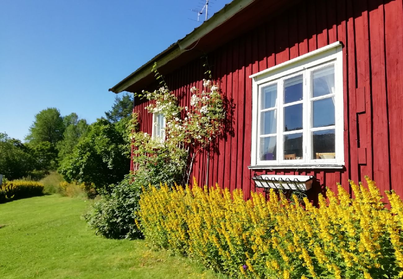 Ferienhaus in Koppom - Björkbacka Torpet