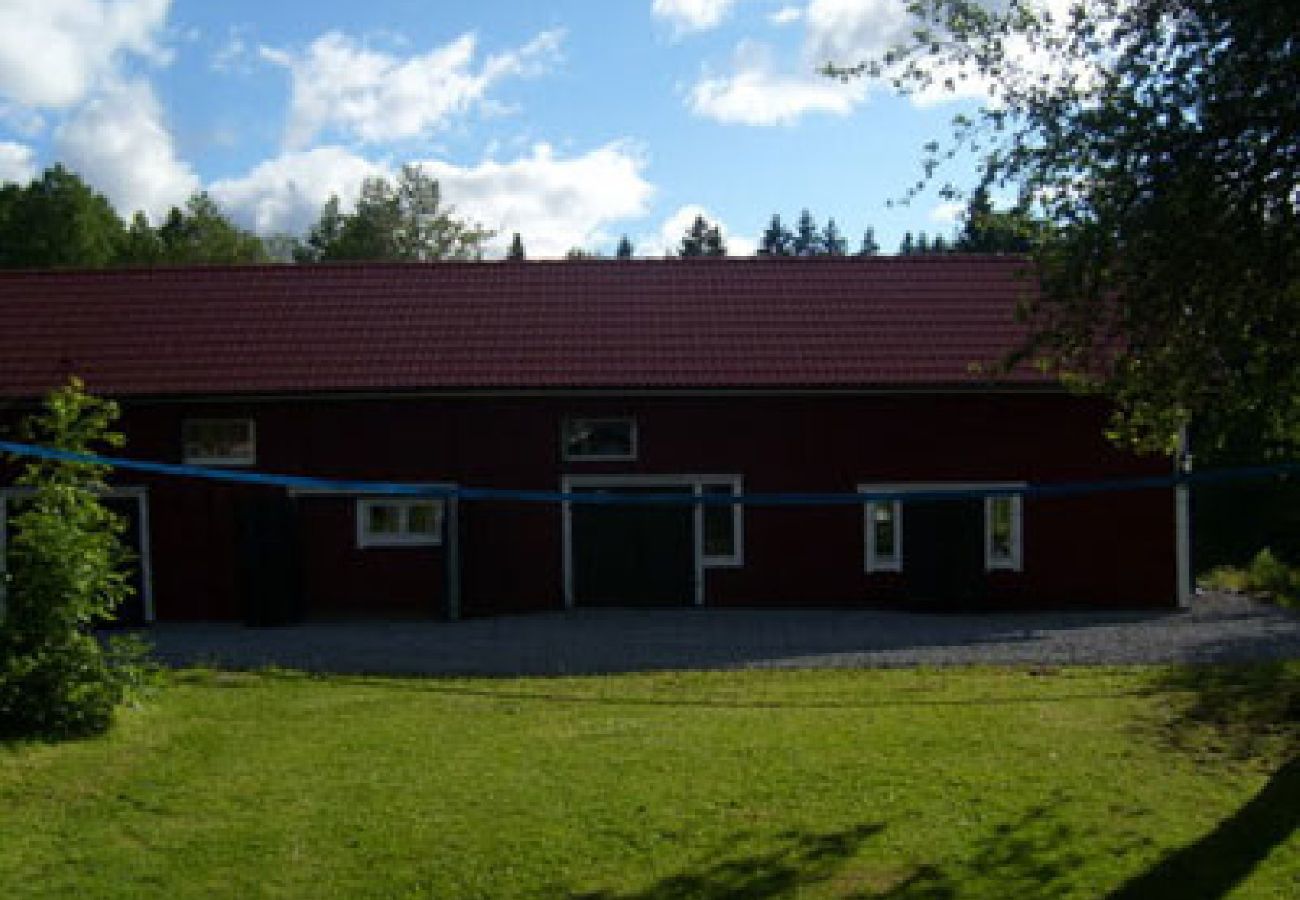 Ferienhaus in Köping - Ekengård