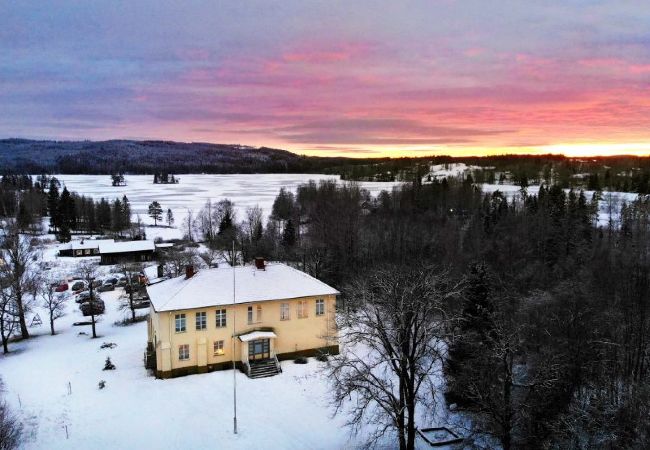 Ferienhaus in Lesjöfors - Grosses Ferienhaus für 18 Personen im schönen Värmland