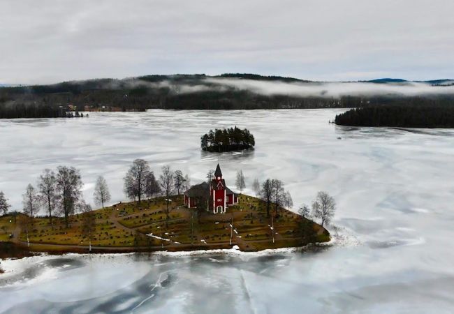 Ferienhaus in Lesjöfors - Grosses Ferienhaus für 18 Personen im schönen Värmland Ferienhaus in Lesjöfors - Grosses Ferienhaus für 18 Personen im schönen Värmland