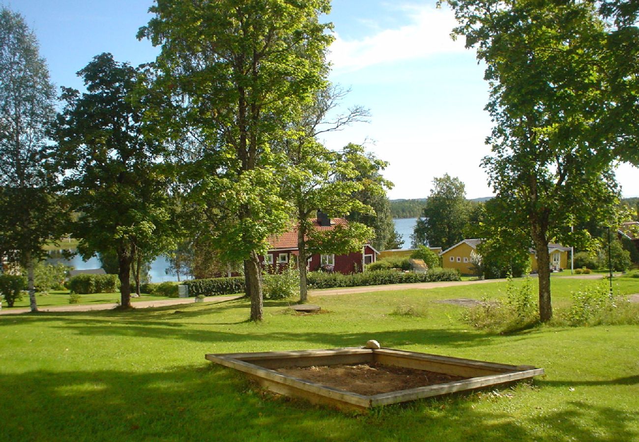 Ferienhaus in Lesjöfors - Grosses Ferienhaus für 18 Personen im schönen Värmland