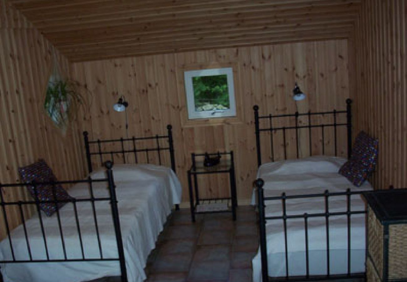 Ferienhaus in Tyringe - gemütliches Ferienhaus mit an einem kleinen Angelteich